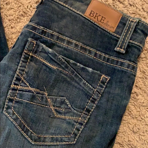 Jeans - Picture 2 of 4